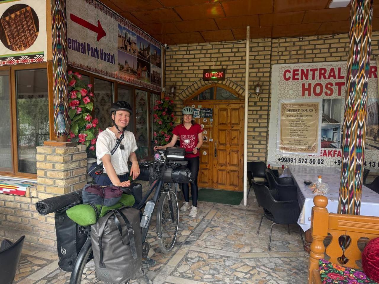 Central Park Hostel Hive Dış mekan fotoğraf
